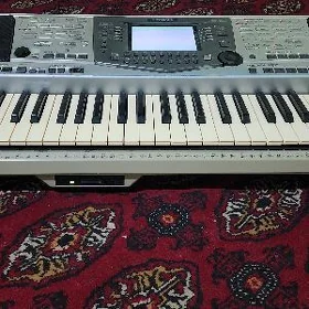 YAMAHA PSR 2000