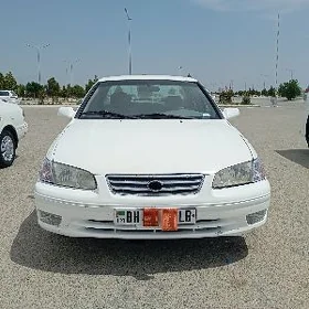 Toyota Camry 2001