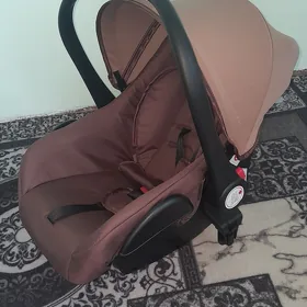 Автомобильной  кресло