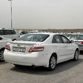 Toyota Camry 2010