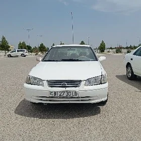 Toyota Camry 1998