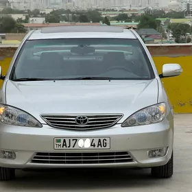 Toyota Camry 2003