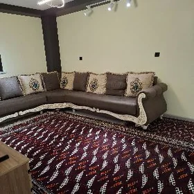 diwan ugalok