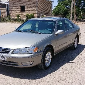 Toyota Camry 1999