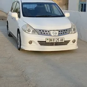 Nissan Versa 2010