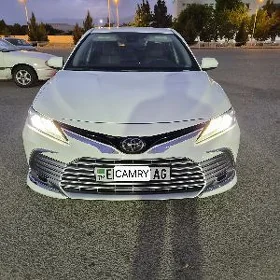 Toyota Camry 2022
