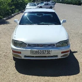 Toyota Camry 1993