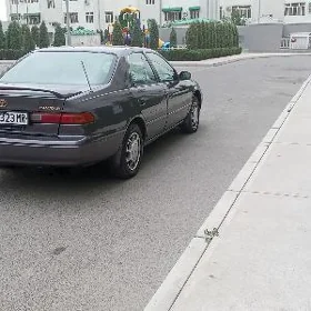 Toyota Camry 1998