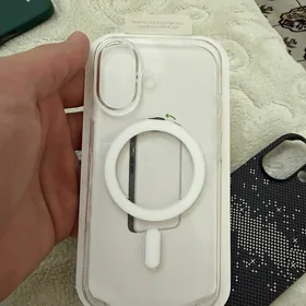 iPhone 16 ozi cehol