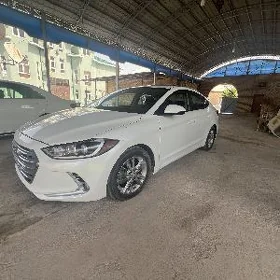 Hyundai Elantra 2018