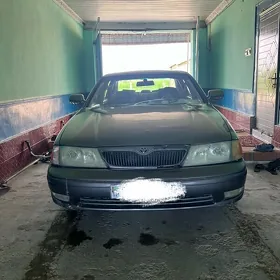 Toyota Avalon 1998