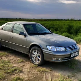 Toyota Camry 1999