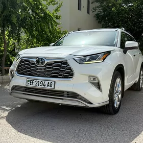 Toyota Highlander 2020