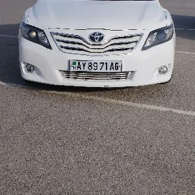 Toyota Camry 2010