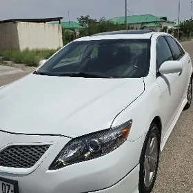 Toyota Camry 2011