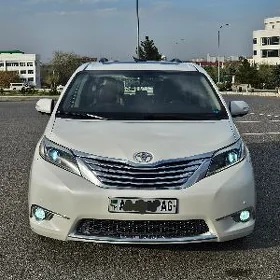 Toyota Sienna 2017