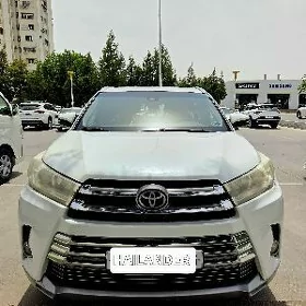 Toyota Highlander 2017