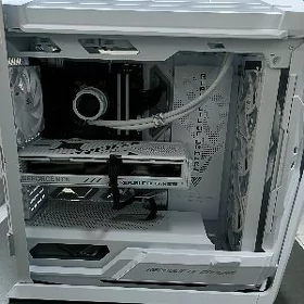 RYZEN 9/RTX 5090