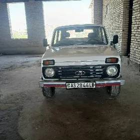 Lada Niva 1980