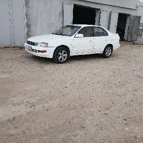 Toyota Corona 1992