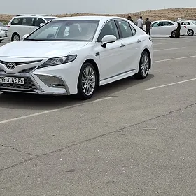 Toyota Camry 2020