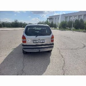 Opel Zafira 2000