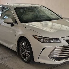Toyota Avalon 2019