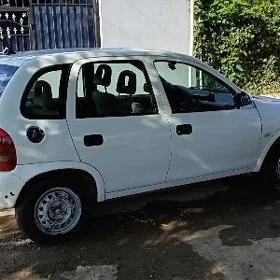 Opel Vita 1999