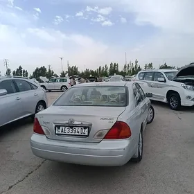 Toyota Avalon 2000