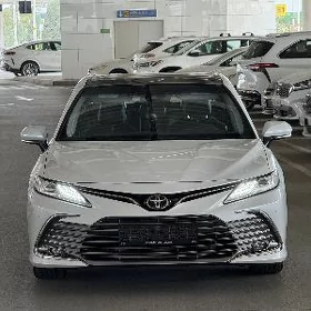 Toyota Camry 2020