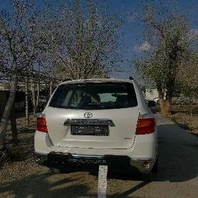 Toyota Highlander 2010