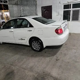 Toyota Camry 2004
