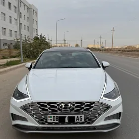 Hyundai Sonata 2022