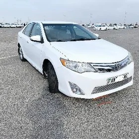 Toyota Camry 2012