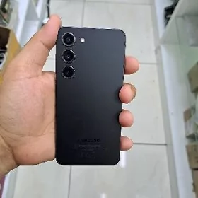 Samsung S23