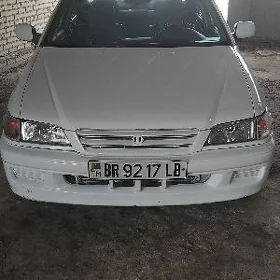 Toyota Corona 1998