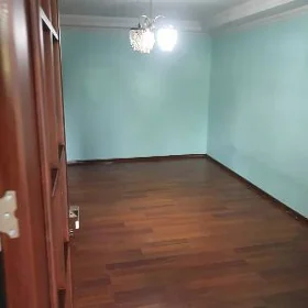 3ком.1эт.Не Дорого