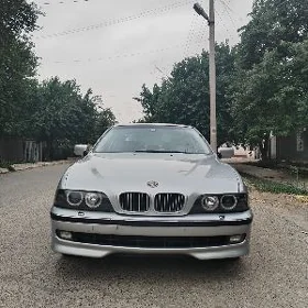 BMW E39 1998