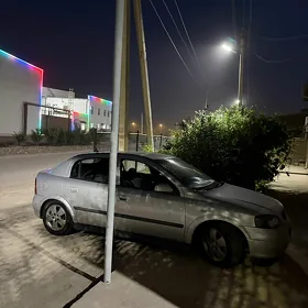 Opel Astra 2002