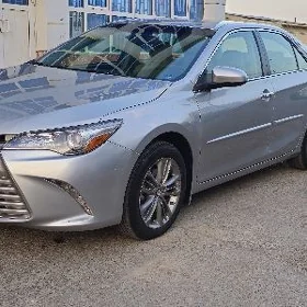 Toyota Camry 2017