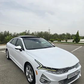 Kia K5 2021