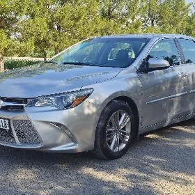 Toyota Camry 2017