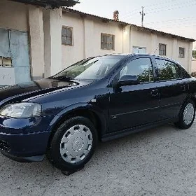 Opel Astra 2000