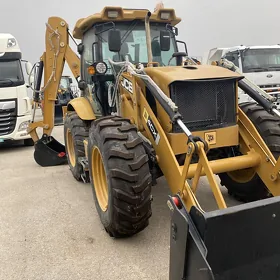 JCB 4CX ECO 2025