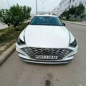 Hyundai Sonata 2022