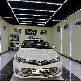 Toyota Avalon 2013