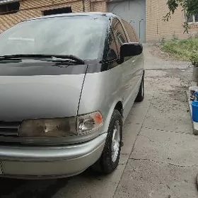 Toyota Previa 1991