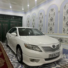 Toyota Camry 2010