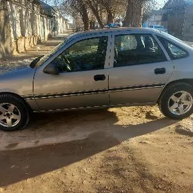 Opel Astra 1990