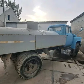 Gaz 52 1989